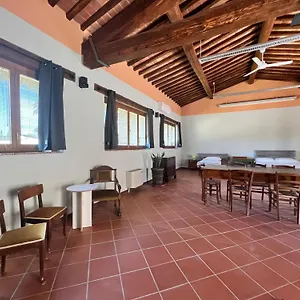 https://agriturismo-la-crociona-di-nannetti.it-tuscanyhotel.com