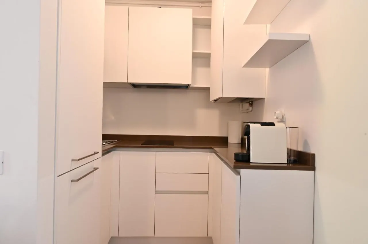 Appartamento Le Guglie In Piazza Castello - Centro Storico Milan Apartment